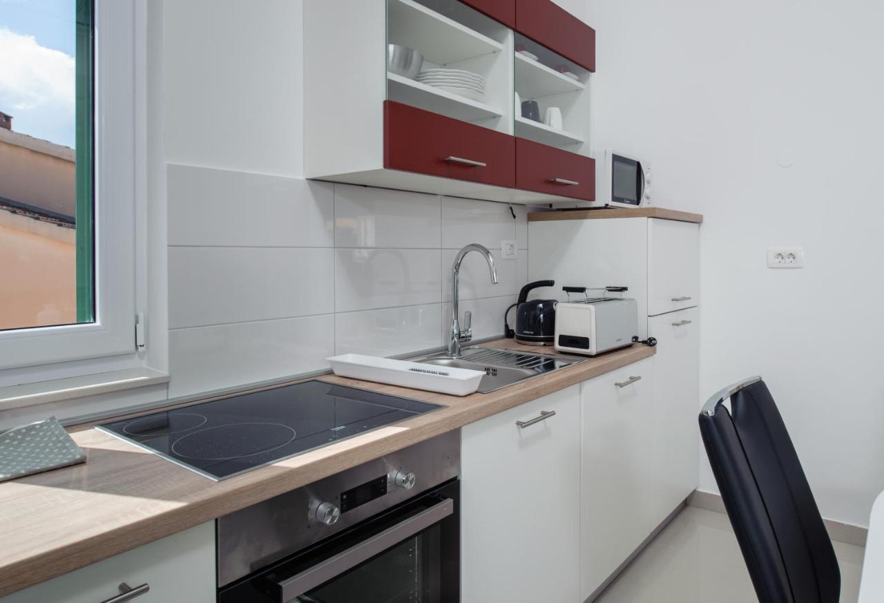 Nera Lux Apartment Podstrana Kültér fotó